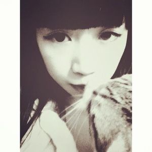 Meet your Posher, Hana